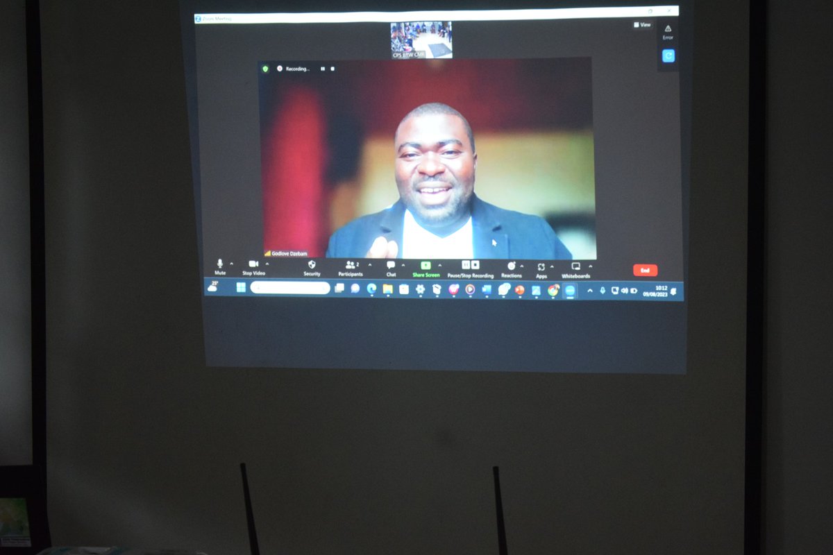 G8Cameroon's tweet photo. It was a wonderful opportunity given to our Coordinator by @ntui_oben to pratice his Facilitation skills acquired during the TOT1  in the VOY  Peace Center .Thanks also Rev Mokoko Mbue and Mr Godlove Dzebam for sharing their wealth of  knowledge in facilitation with us.#voytot1 https://t.co/WDBXSNEuAa
