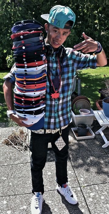 superskrong's tweet image. just left jollibee