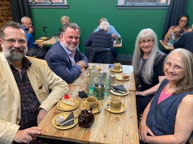 Leahurst66's tweet photo. #NO2NP team still dining out on our Supreme Court victory over state snoopers. ✊️
#ErrolFling #CarseofGowrie
@MisesScotland https://t.co/soMgQqwh4L