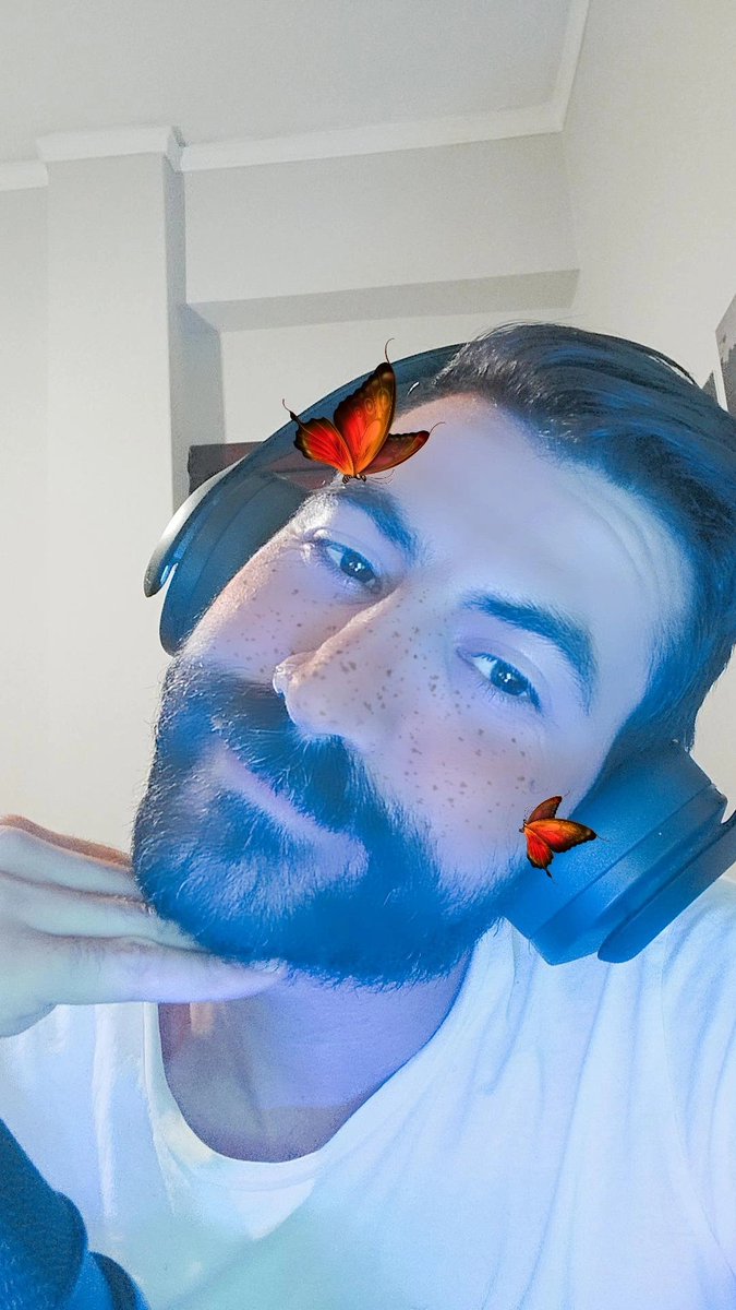 I found my filter also Sungay Fugay is here !!!! Also I think I found my filter I guess twitch.tv/snarkylarry