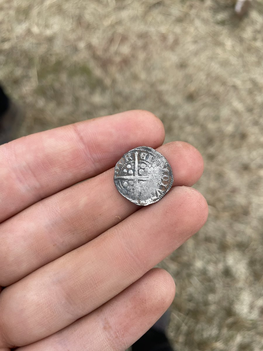 AshUnearthed's tweet photo. Itโs been a while but a few hours out with Luke today turned up some goodies. A couple of hammered coins (albeit not the best) and some mystery silver partefact.
#metaldetecting #metaldetectingfindsuk #dirtfishing #metaldetecting #xpdeus #hammeredcoins #grosmont https://t.co/Ti3XusejAK