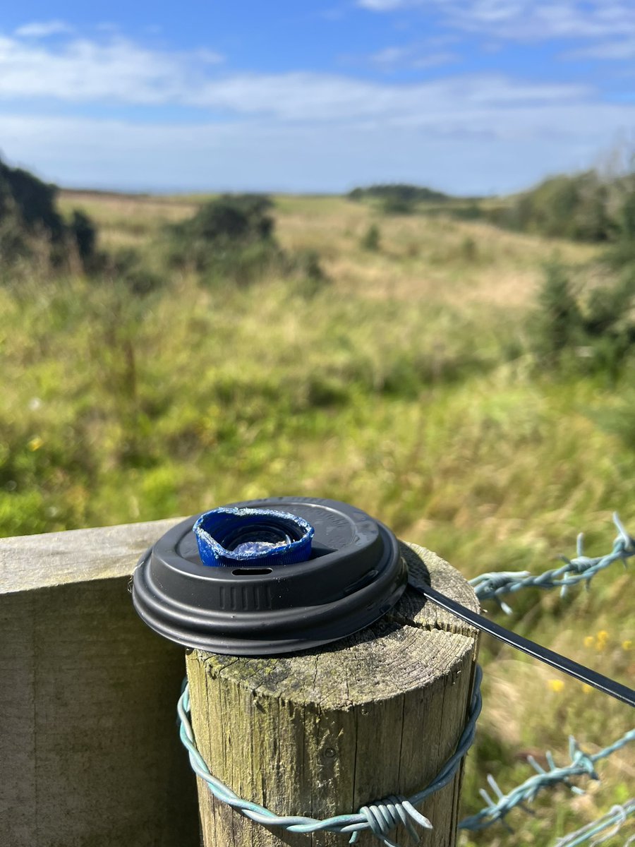 3POPIOM's tweet photo. 3 pieces of plastic picked up on a walk with the hounds today 🐕 🐕 #3pop @BiosphereIOM @plastic_busters @pawsonplastic https://t.co/pHw8yWJuSP