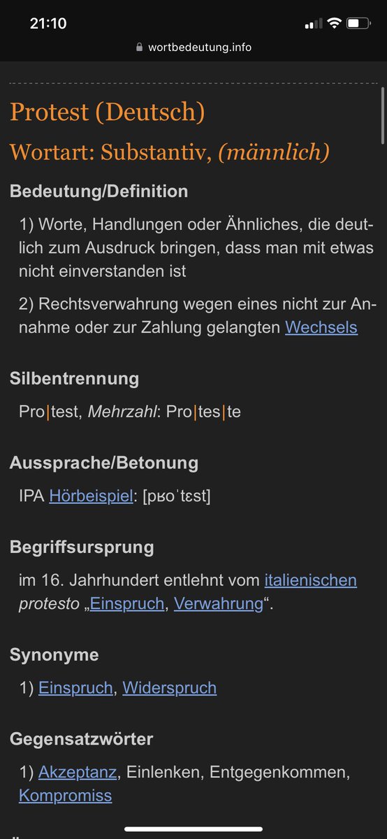 AlbulenaSokoli's tweet image. Kuptimi i fjales “proteste” ne tri gjuhe. 

Po nejse, nashta kta e kane gabim, nashta edhe mundesh me “protestu” ne mbeshtetje dickafit 🤷‍♀️

#complicate

Kosove, vendi i budallakive 🫶
