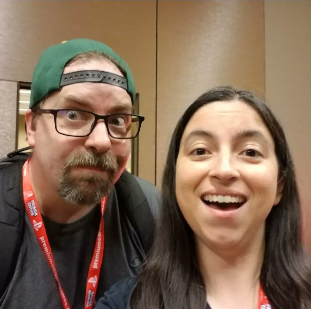 PDubsArcadeLoft's tweet photo. Met Linda The Gamer Gal at Game On Expo 2023 in Phoenix! Always fun to meet another YouTuber you follow!
@LindaakaTheGam1
#GameOnExpo #GameOnExpo2023 #YouTube #YouTubers #RetroGaming https://t.co/owzJkYPsks