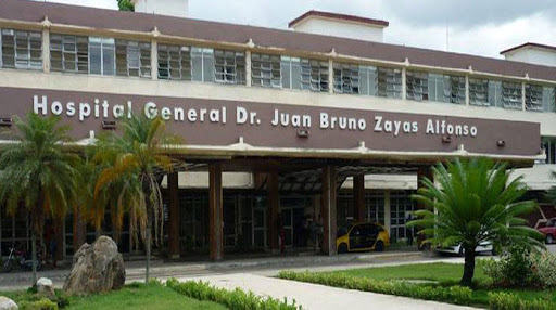 japortalmiranda's tweet photo. Humanismo, compromiso y profesionalidad distinguen al colectivo de trabajadores del Hospital General Juan Bruno Zayas, en #SantiagoDeCuba.
En el 32 aniversario de tan prestigiosa institución reciban las felicitaciones y el agradecimiento por el empeño con que defienden la vida.🇨🇺 https://t.co/yXXTTydybu