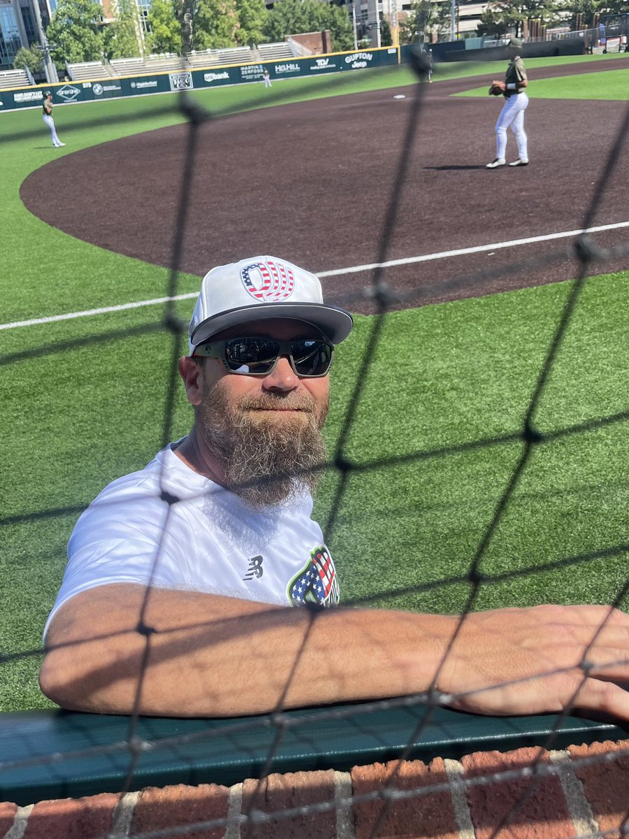 BlueprintBBall_'s tweet photo. @OwenFogle2026, @LGoodhart16, @BrodyGleason13 &amp; 16U Coach Renick representing at the @ProspectWire All American Games at @VandyBoys. #BlueprintBuilt #BlueprintNation https://t.co/R0EbKVNo2H