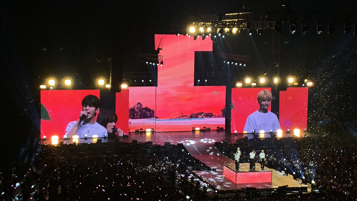 ryesinsin's tweet photo. I SAW THEM AGAIN! 💙 i saw my home again🥹💙 https://t.co/d8GqKLMcEz