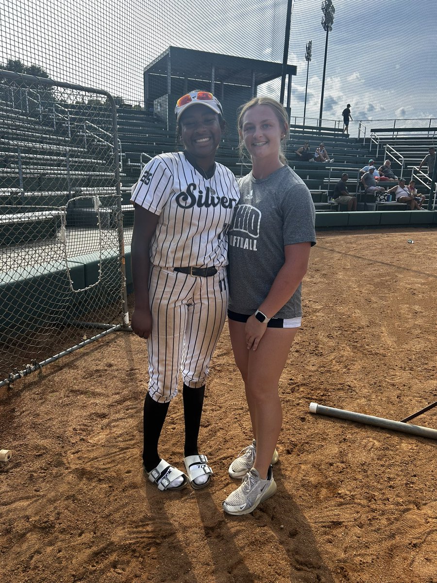 Another appreciation post to the girls who were helping out with camp!!! 💚🤍<a href="/OhioBobcatSB/">Ohio Softball</a>