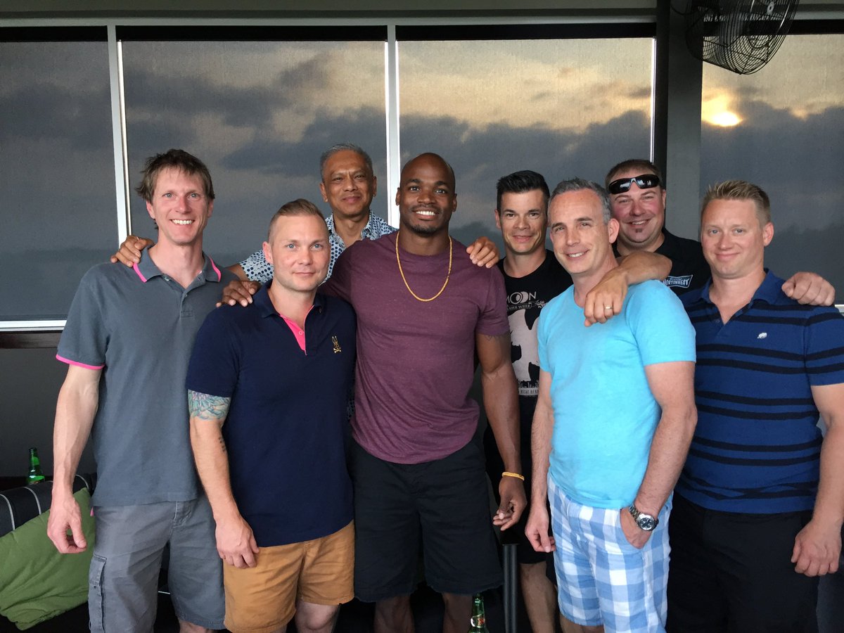 Dane28D's tweet photo. Our dear brother Marc has limited time left on this beautiful earth. His wife Pam &amp; daughter need assistance @AdrianPeterson you have your arm around him. @richeisen Rich Marc contributed very much to help @StJudePLAYLIVE 
Anything helps
@peter_king 
https://t.co/xbhg5XCkEH https://t.co/rw6wk9cDXb