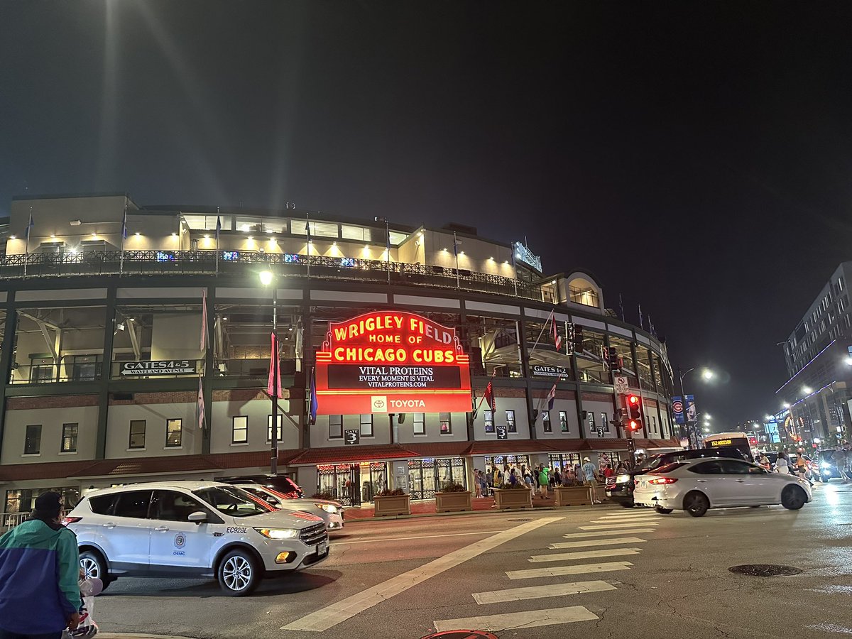 Last day of work for the summer at Wrigley! Praises to the Lord 🙌🏼 for providing me this wonderful opportunity, unbelievable support from those around me, and the opportunity to further my career interest in sports management. See you soon Wrigley 🩵⚾️