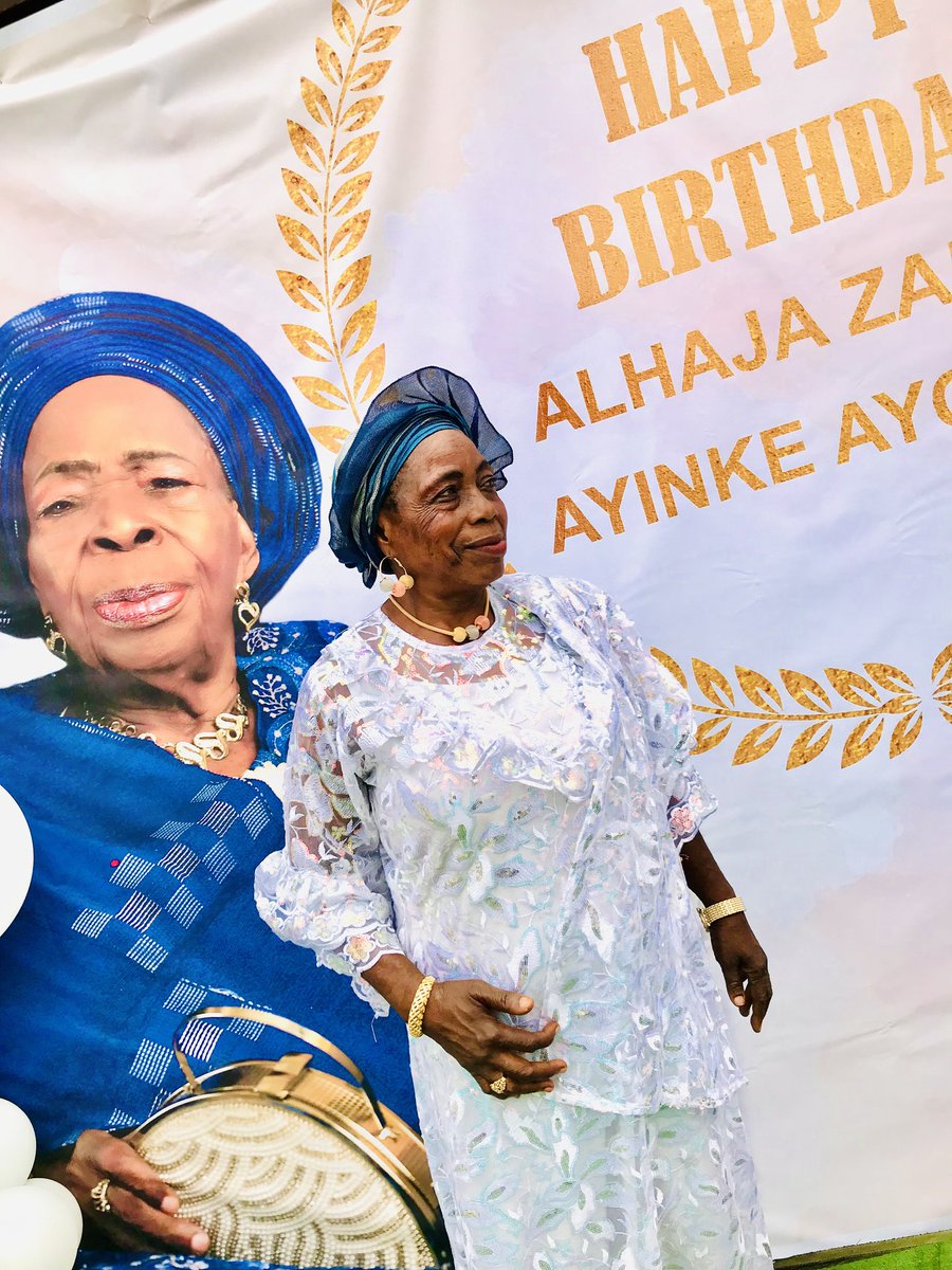 TaiwoPedro2's tweet photo. 🎊🎉🎊
Iyami❤️
Mammi ❤️‍🩹
Iyaibeji fun ra e💞
My wonder woman 🥰
Beloved 😍
Irreplaceable ti a 💗💯
Gist partner 😘
Caretaker mi🤩 she cn worry for Africa😆
OBA awon oba awadupe pe etun ka wa titi di wakati Yi🙇🙇🙏🏾🙏🏾
You have seen this may you see hundreds in Jesus name 🙏🏾🙏🏾 https://t.co/naTeH2s85f