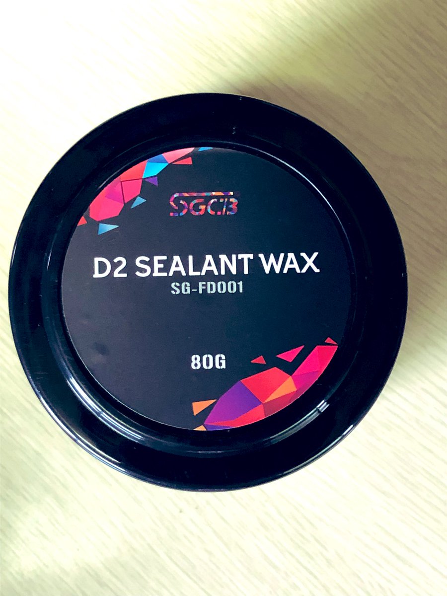 ZuoTeng49512's tweet photo. 去年の今頃に流行ったSGCBのD2 SEALANT WAX気に入ってるから今も使ってるんだけど、今は誰も使って無いのかな?艶も撥水もメチャクチャ良いWAXなんだけどなぁ🤔
#SGCB
#洗車好きと仲良くなりたい https://t.co/6Y3TrSEHTx
