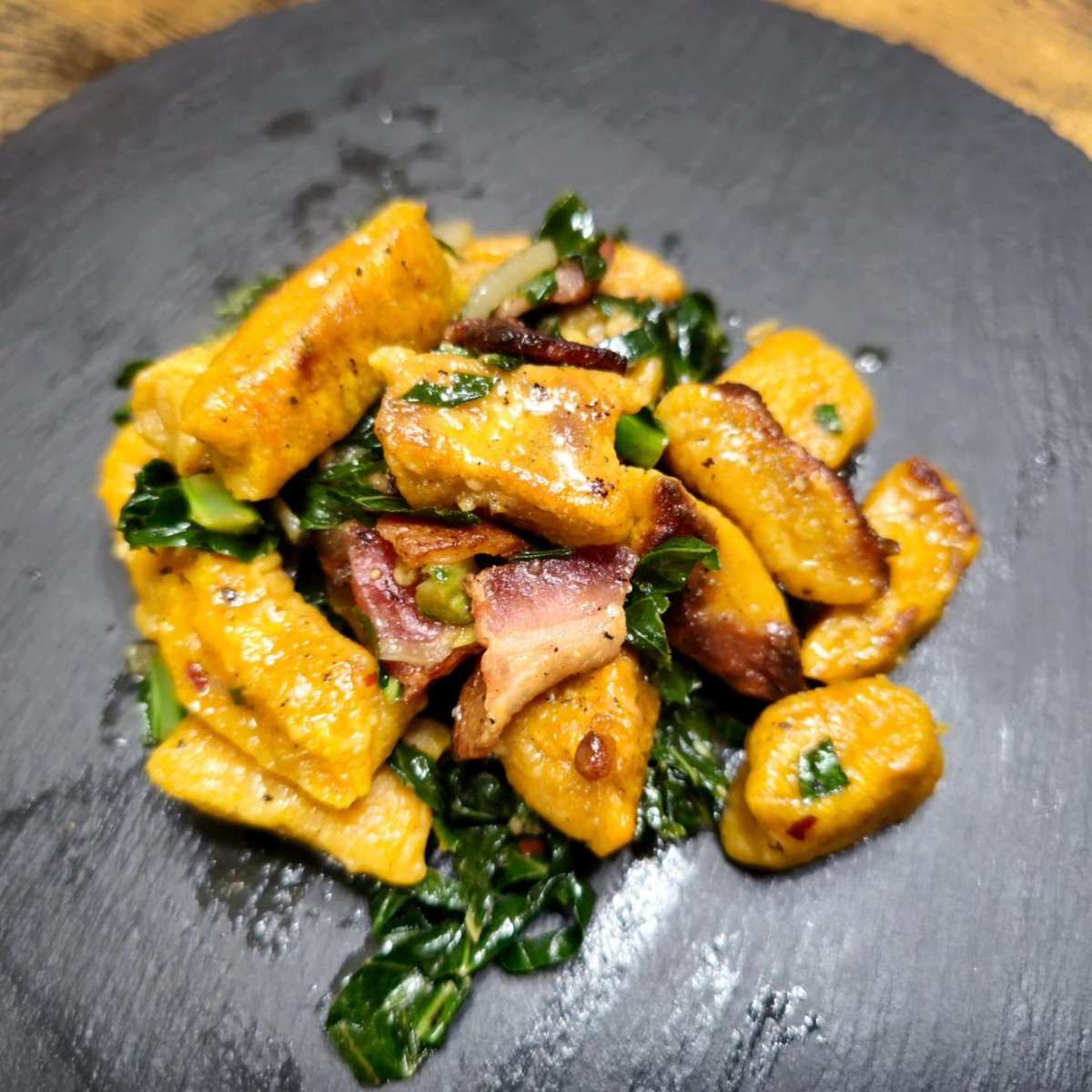 amcatering2015's tweet photo. The lab...
It's Sunday. That means Sunday dinner. We all enjoy classic southern dinners.
Candied Sweet Potato Gnocchi with Brasied Collards
https://t.co/XNGMxOm6mv
#ChefAnthony #inthelab #AMCatering #mytimeiscoming #NoStyleJustGoodFood #GodDid #makeyourlastlikeyourfirst https://t.co/hCPmdvsFXR