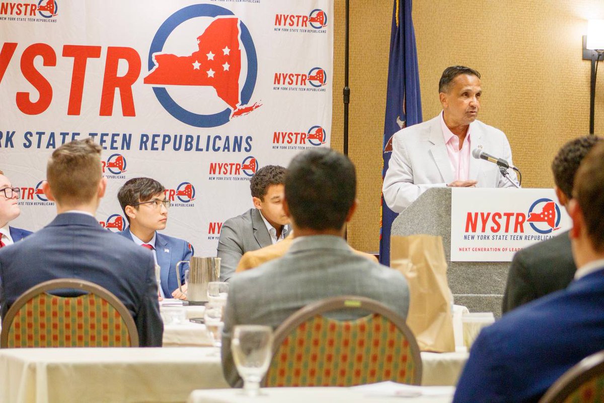 Thank you to all our chapter leaders who traveled to #AlbanyNY yesterday to participate in our inaugural Next Generation of Leadership Conference!

Check out these highlights 👀 and come back tomorrow to see the full album! #GenZGOP #NextGenLeaders