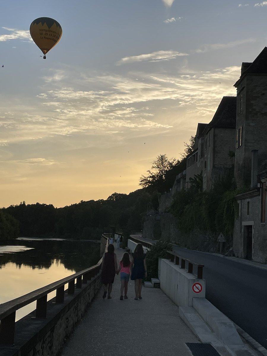 DavidCharles38's tweet photo. #holiday #dordogne #france https://t.co/CQsBaiYYkY