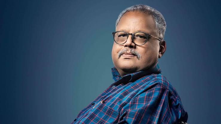 Rakesh Jhunjhunwala is the best investor you've never heard of.

He compounded at 65% (!) per year for 37 years. 

This means $1 turned into $15 billion!

Today I am sharing all his public writings with you for free: