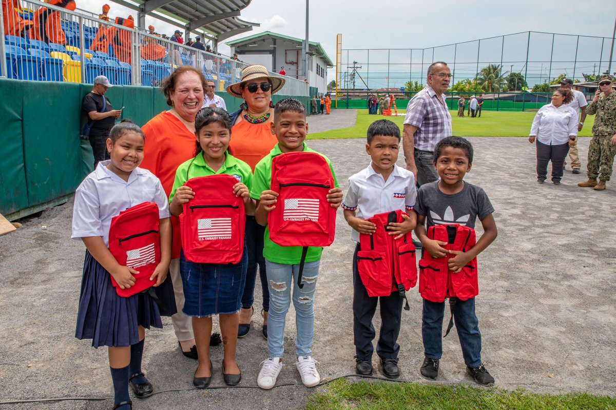 NAVSOUS4THFLT's tweet photo. Day 2 of Continuing Promise 2023! 

Mari Carmen Aponte, U.S. Ambassador to Panama, and U.S. Navy Continuing Promise 2023 mission leaders visited the medical sites in Panama. 

#continuingpromise #CP23 #NavyMedicine #EnduringPromise #promesaduradera https://t.co/2HUN08Q3m9