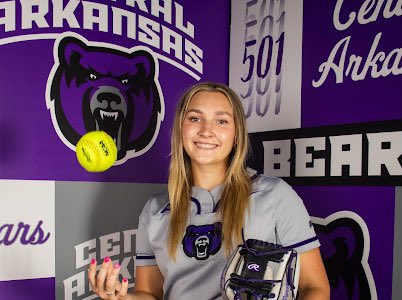 AlyEdwards18's tweet photo. Thank you @UCASoftball for an amazing visit!! Enjoyed touring campus and talking with great coaches!🐻💜

@CoachLucas_ @CoachJenParsons @kdself18 @chhelt @IowaPremierFP @MandiBaldufnsr https://t.co/omfFkgDrRC