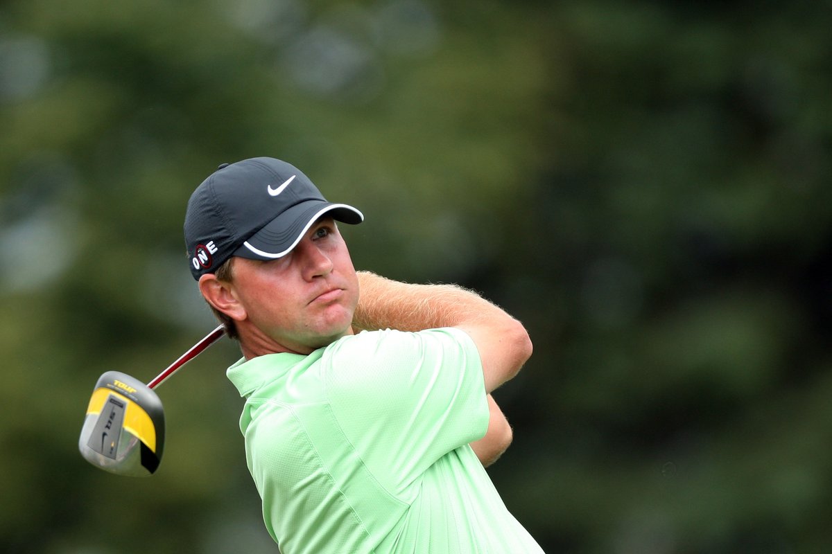 PGATOURSMartin's tweet photo. Lucas Glover won a major with a square driver. 

He can do anything. https://t.co/AqY8VWKqyz