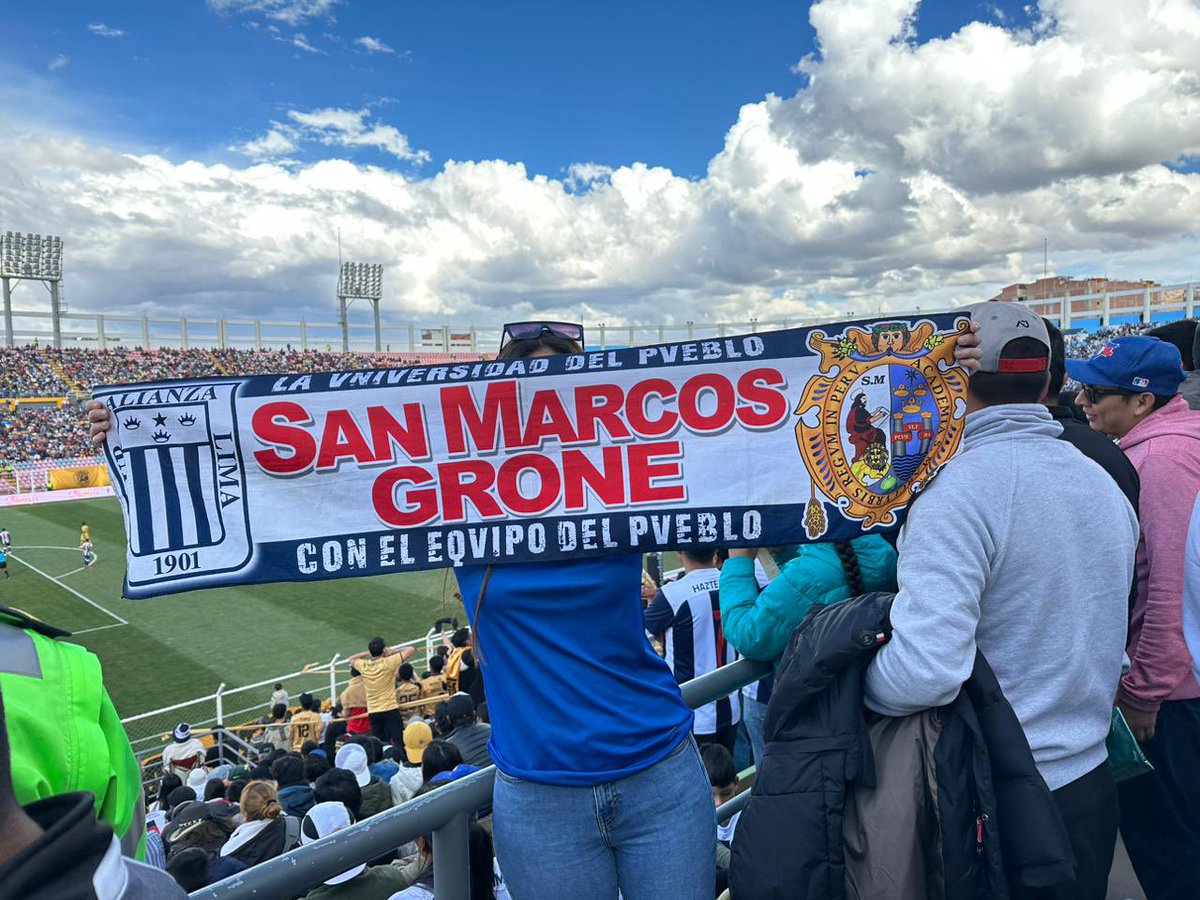 ¡Vayas donde vayas yo te seguiré!

Arriba Alianza Lima 💙🤍💙
