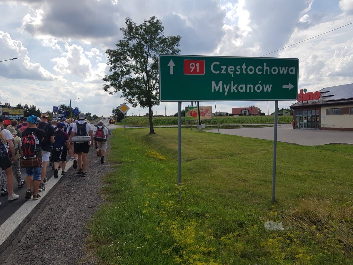 Pawel_Salek's tweet image. Już jutro Częstochowa, a dziś wspólna modlitwa wszystkich grup w kościele w Rędzinach.

Raport z trasy:
📷 Zawada
📷 Kłomnice
📷 Witkowice
📷 Rudniki
📷 Rędziny.
#ŁPPM #NaJasnąGórę #idęnaŁPPM