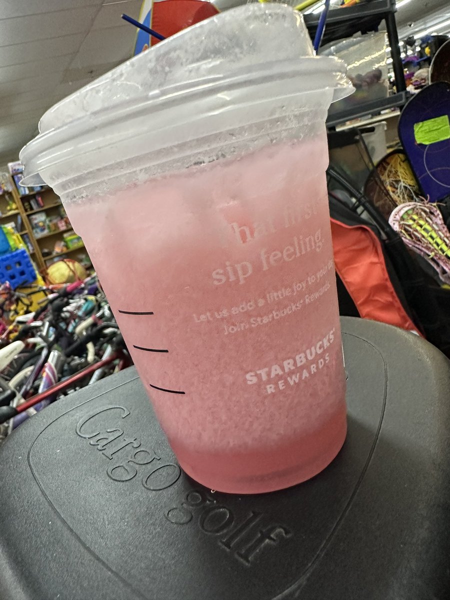 SimplyGayatri's tweet photo. @Starbucks The Pink Drink with spoilt milk! Not what I expected from Starbucks… https://t.co/Q4ZnjjxaY7