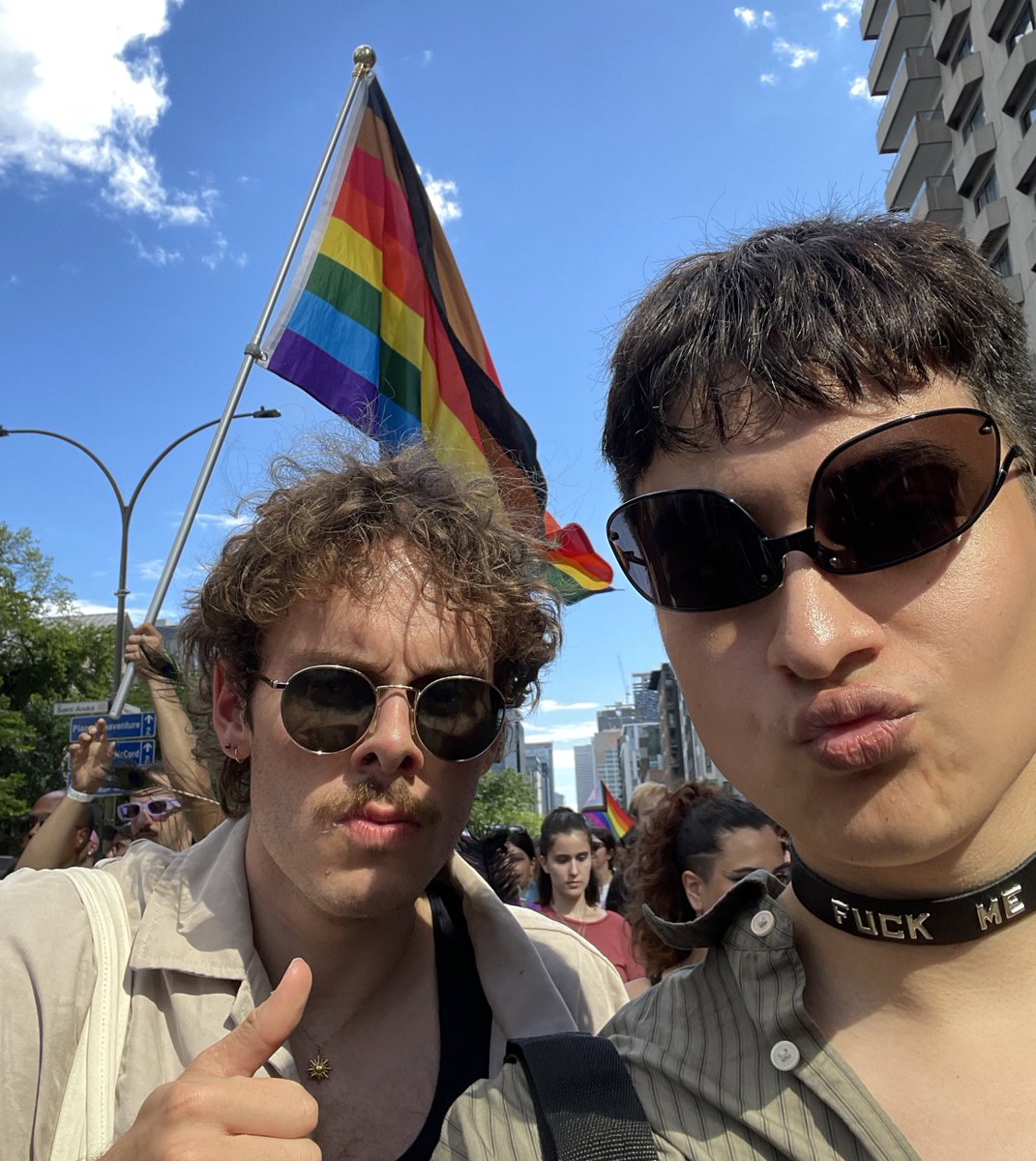 triste 🛷 tweet media