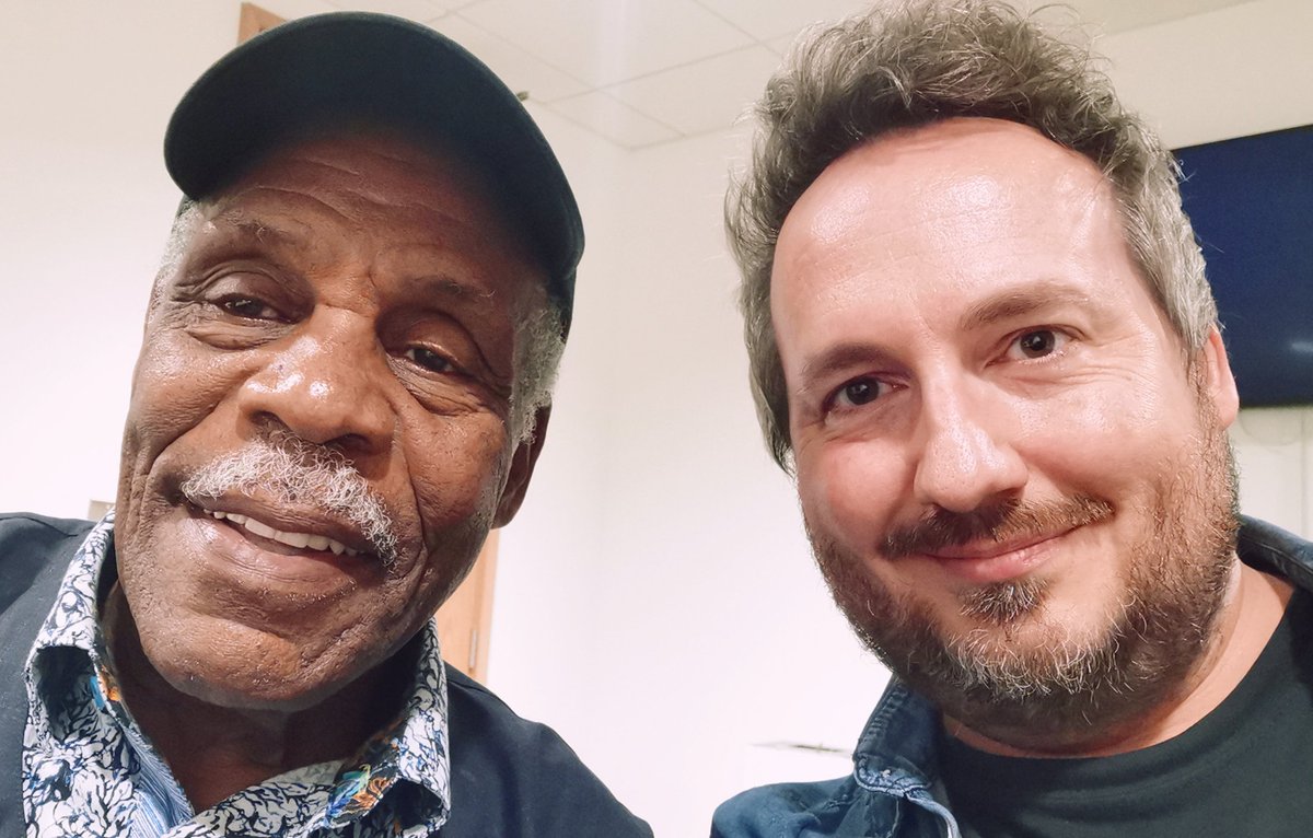 He's definitely NOT 'too old for this shit!'. The absolute legend, Danny Glover. We spoke about theatre, movies and the late, great Richard Donner. Such a lovely guy. #ComicConWales