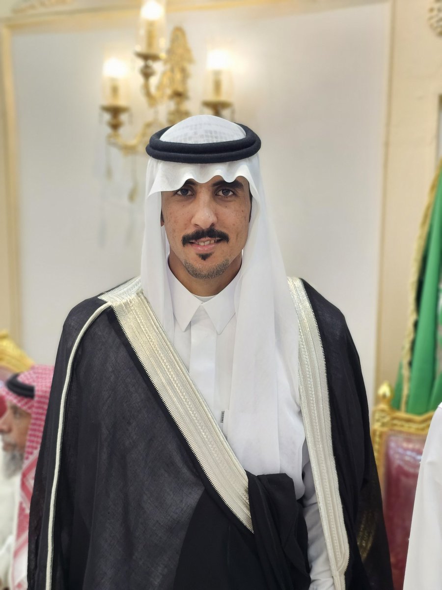 albander232's tweet photo. تغطية زفاف الشاب عبدالرحيم لافي الفايدي 
#املج

القصائد 

الشاعر عبدالعزيز عياد الفايدي 
https://t.co/qLfSvuZZLz

الشاعر عبدالعزيز مطيران الفايدي 
https://t.co/TrEA9TJnu8

الشاعر فلاج مسلم الفايدي القاءها الشاعر عبدالرحمن مسعد الفايدي 

https://t.co/yS1CrGwT1T

#لايك . #ريتويت https://t.co/uCgl0LzbvX