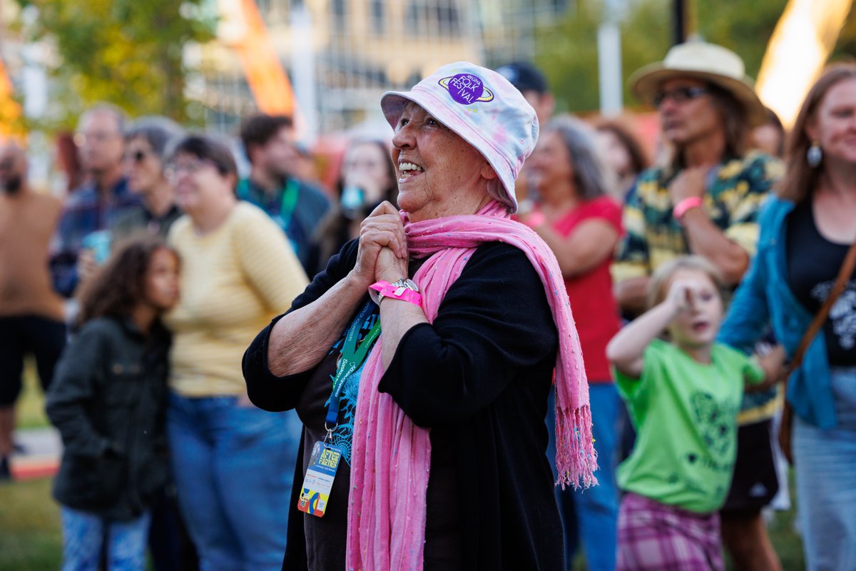 It is always such a treat filling Victoria Park with all of you folks for three full days of music and fun. Please let us know about your experience! ❤😊 Please fill out our survey by following this link: survey.alchemer-ca.com/.../2023-Regin… Photo by Rae Graham