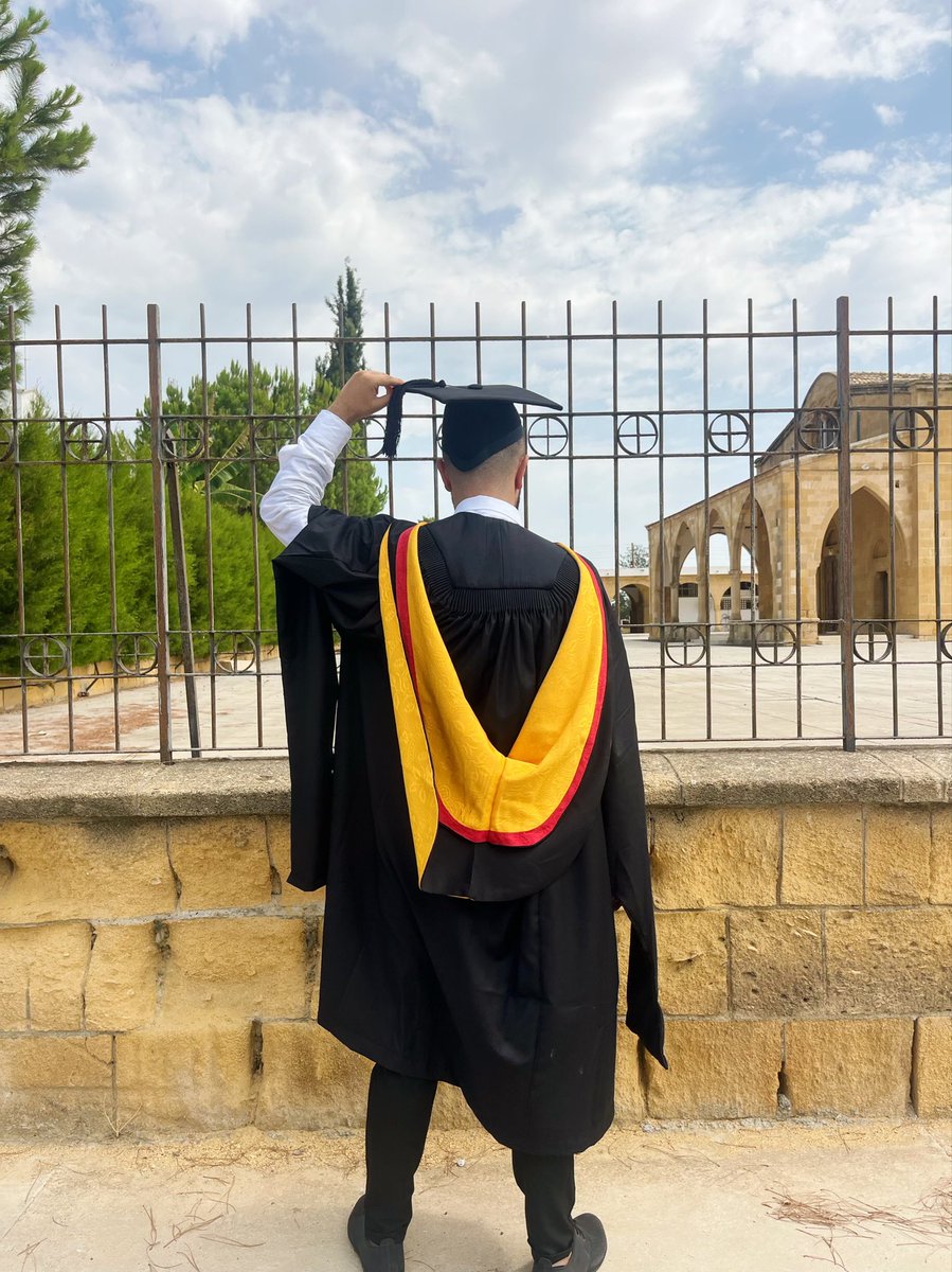 matthewsalihN's tweet photo. Done!🎓It was long and tough journey.worked so hard and finally I reached my goal! I’ve graduated from University of Wolverhampton,Master Degree in Humanities and Social Studies.Big thank you to my family who support me all the time,also my supervisor Dorothy Hobson. #graduation https://t.co/PFjJv3WPZL