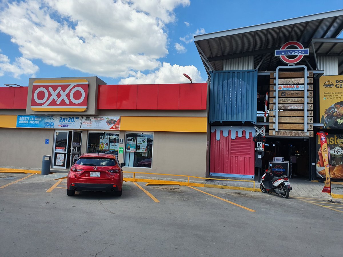 PastelCinco20's tweet photo. Empieza la cuenta regresiva para abrir nuestra sucursal #Cuautlancingo, en la plaza comercial La Estación. #Cinco20 https://t.co/97TGetNnIU