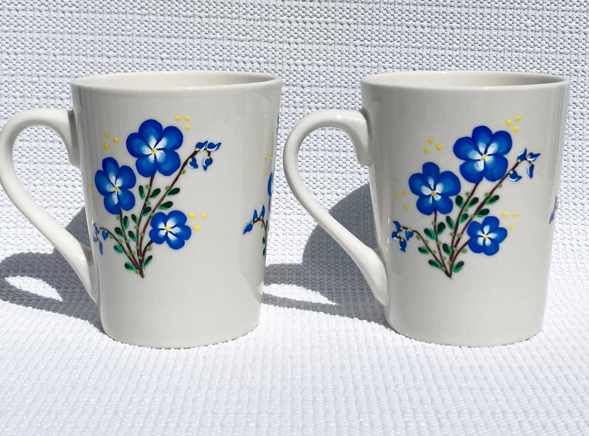 etsy.com/listing/103268… #coffeecups #coffeemugs #floralcups #SMILEtt23 #paintedmugs #etsymntt