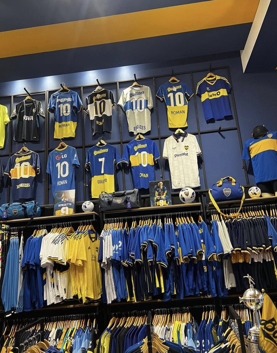 la12tuittera's tweet photo. ¿Cual elegís? 👀 https://t.co/7zkxLyq8o5
