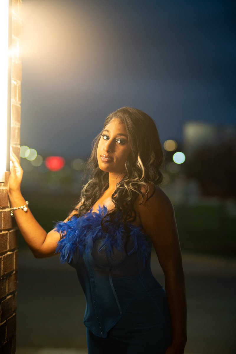 xoneshaxo's tweet image. Make a wish….✨🎂 #Chapter24