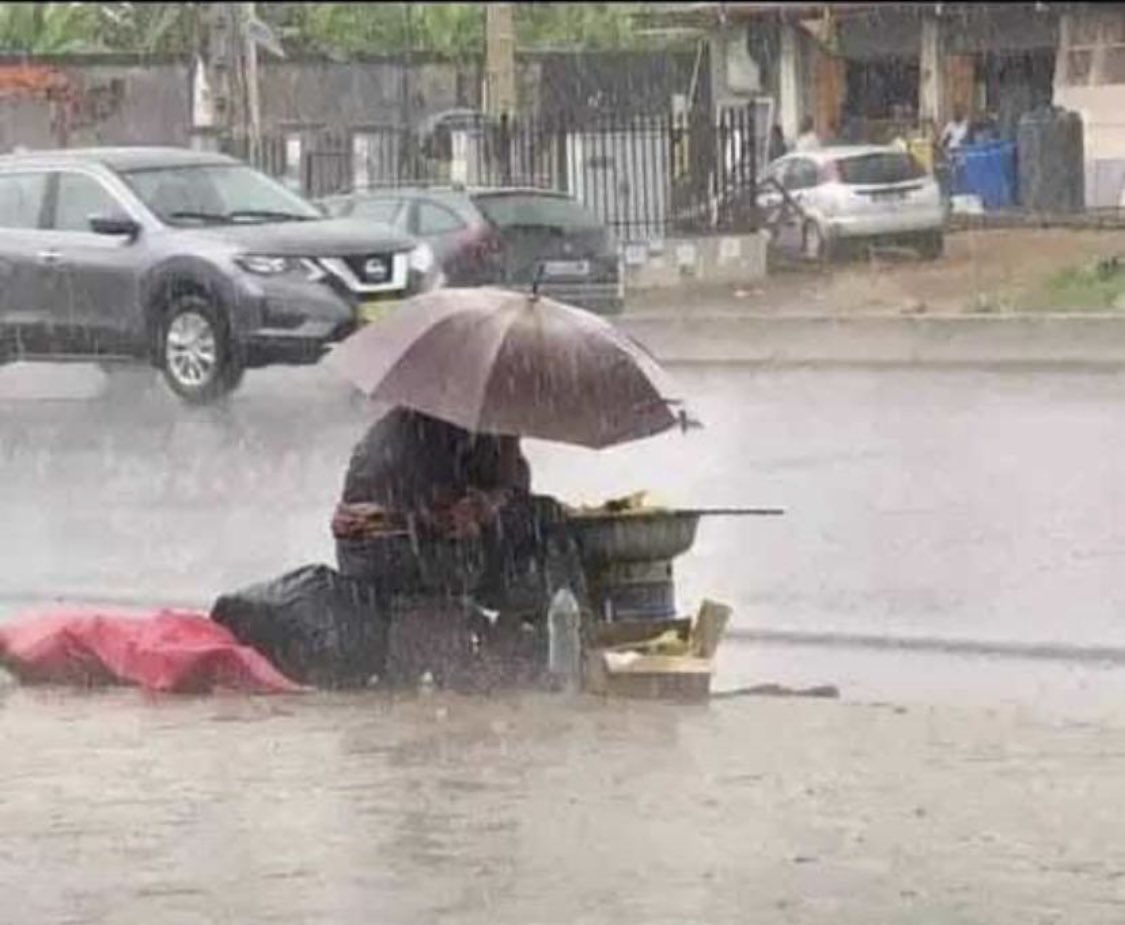 YahyaBrother's tweet photo. Ya Allah make it easy for all mothers struggling out there to feed their family🥹🙌🏾…May Almighty Allah make everything easy for all Ummah,,,Amiin🤲🏾 https://t.co/Zw9rHR9EBT