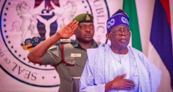 thecableng's tweet photo. Survey: 62% of Nigerians see country moving forward under Tinubu despite economic hardship | TheCable https://t.co/llK5aPZdW0 https://t.co/itCCwDi63P