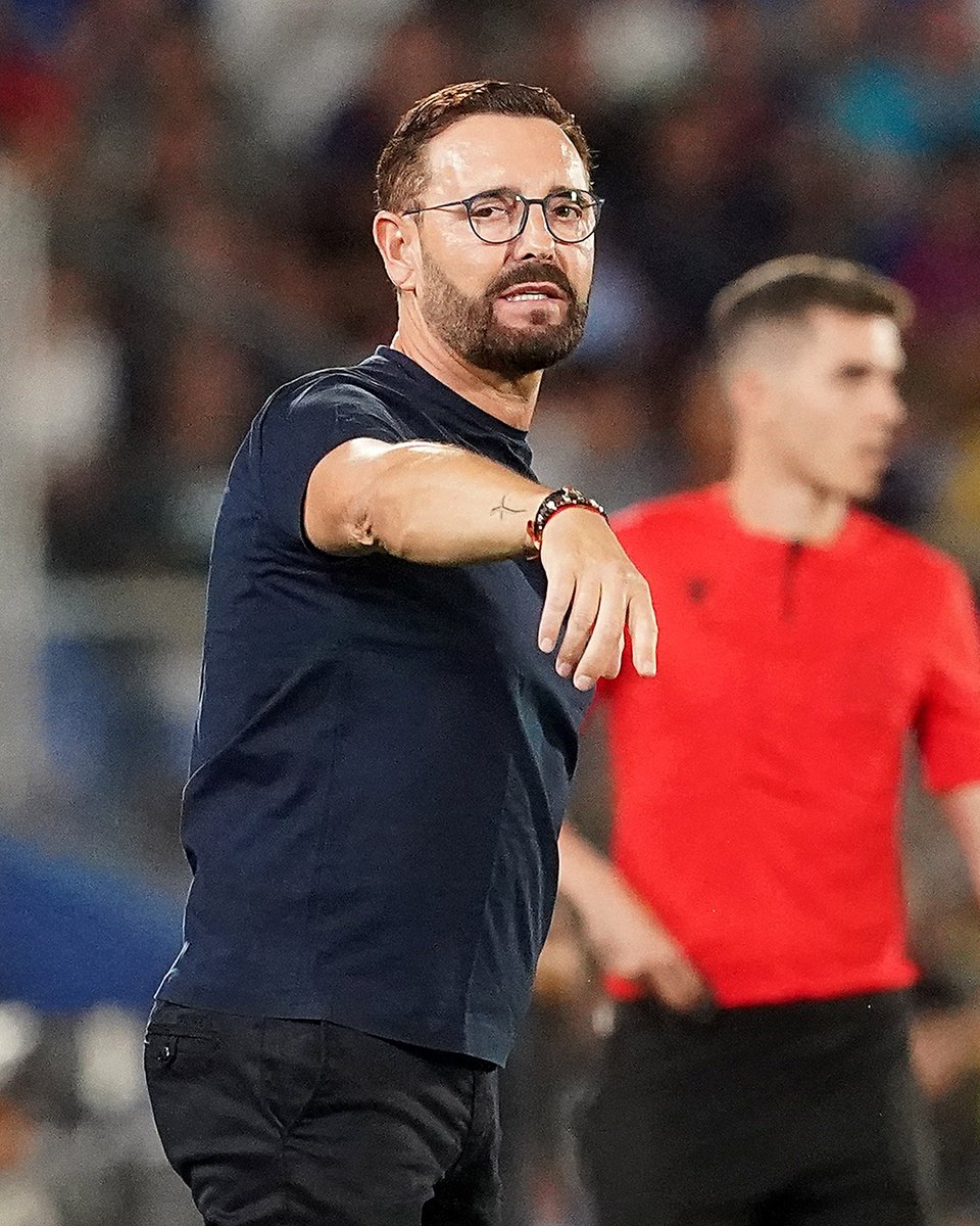 GetafeCF's tweet photo. 🫡🕶 https://t.co/RNJBjaRMeU