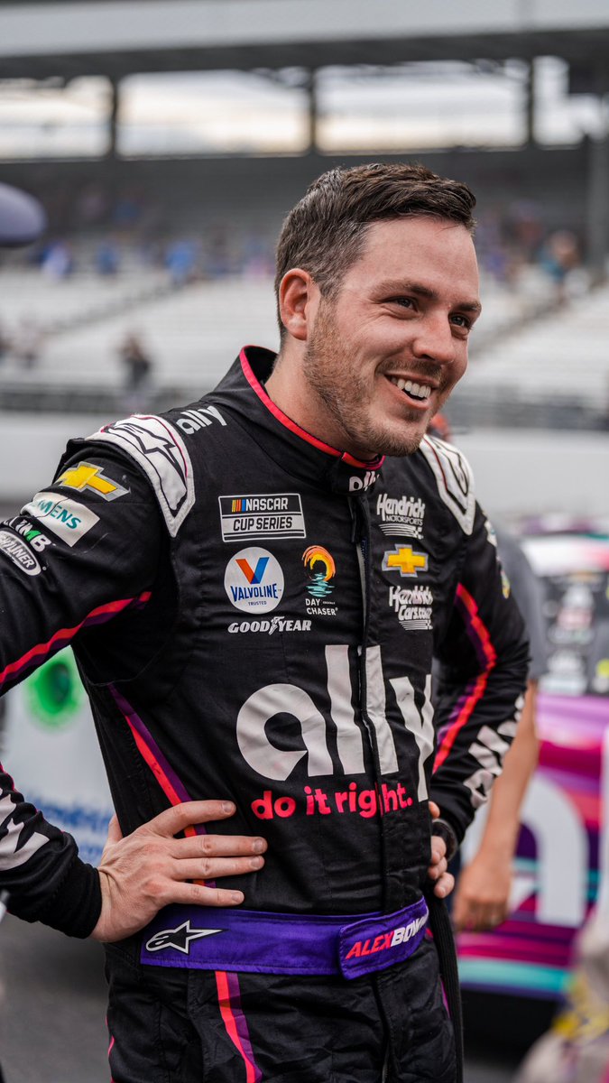 TeamHendrick's tweet photo. Post-race feeling. https://t.co/Ap9lmcWQUY