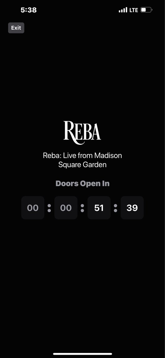 Fancyreba1's tweet image. It’s almost here! #RebaAtMSG  #Veeps
