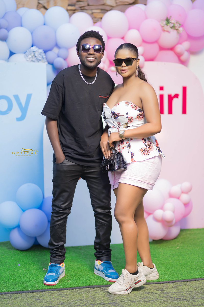 How we popped up @ Kell Ks and Tammy baby Gender reveal.
Congratulations guys. #zezeKingston #kellK #TammyAbiguel