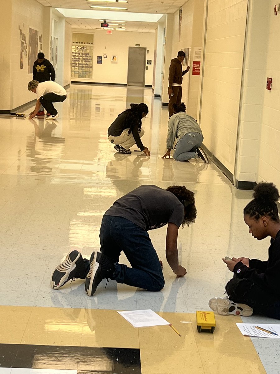 AAS_HCS's tweet photo. The need for speed!  Associates in Ms. Nadella’s physical science class tested the limits during a speed lab.  #empoweringtomorrow #associateexperience @DLinnBwell @Toni_Collie @sheppard06 @shaykele78 https://t.co/Yzx3kPRIvf