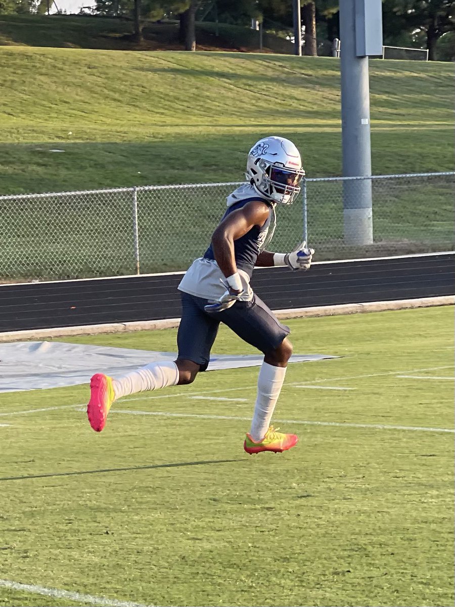 hudl.com/v/2Jf30C Sophomore szn highlights ✅