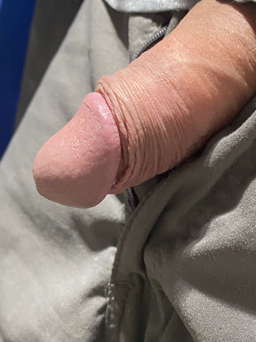vista_rick's tweet photo. Do you like the veins on that #uncut cock? #foreskin #intact #prepuce #teamuncut #penis #uncutdad #daddy #dick #gay #bi https://t.co/DKq4Glg3er