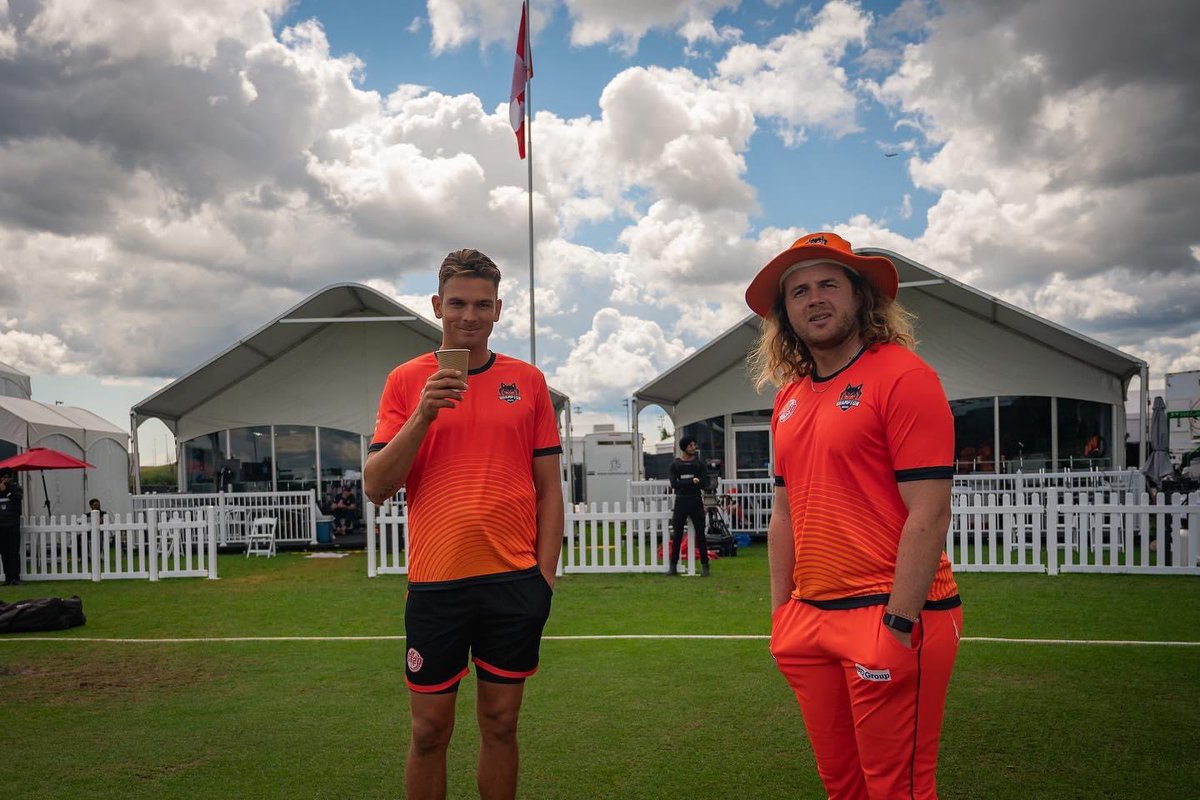 Good weather and good friends and good game of cricket ✅

Throwback to a cloudy day during a GT20 match 🙌

#GT20 #WolfPack #BramptonWolves #TheWolves #GT20Canada #GT20Season3 #GlobalT20 #CricketsNorth #canadacricket
