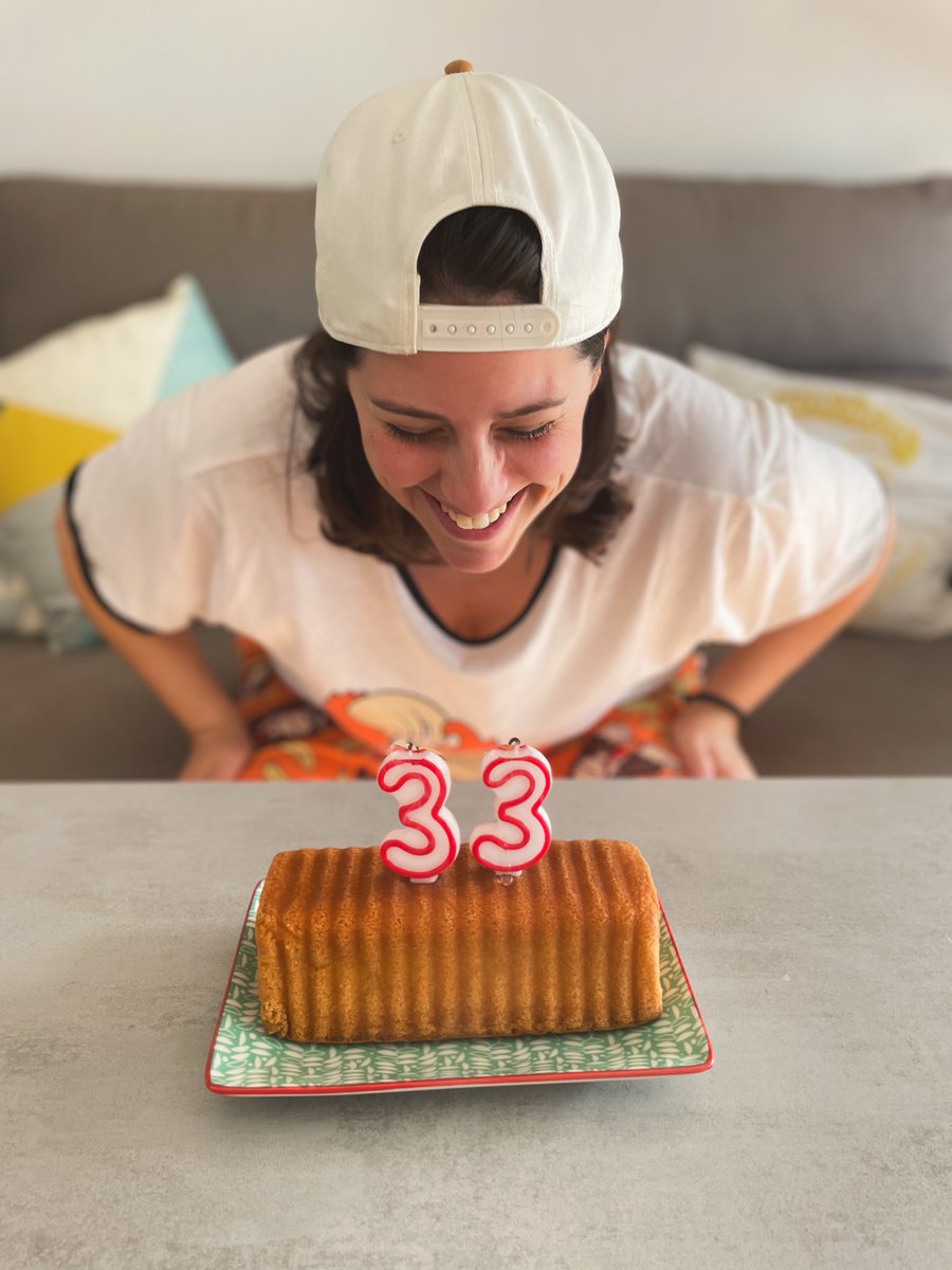 NifflerOne's tweet photo. +1 

Sé que estoy muy desaparecida de los directos, de las RRSS y de todo en general pero VOLVERÉ. Aunque de momento estoy dedicándome tiempo a mí misma, a mi familia, a trabajar mucho, y bueno, al vicio 🎮 

Hasta pronto, banda! 💛

NifflerOne 2.0 ➡️ Coming Soon https://t.co/3lIGEmUADC