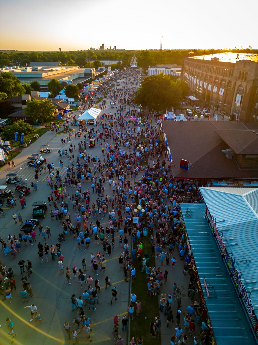 Dronography Iowa tweet media