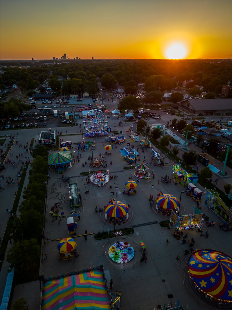 Dronography Iowa tweet media