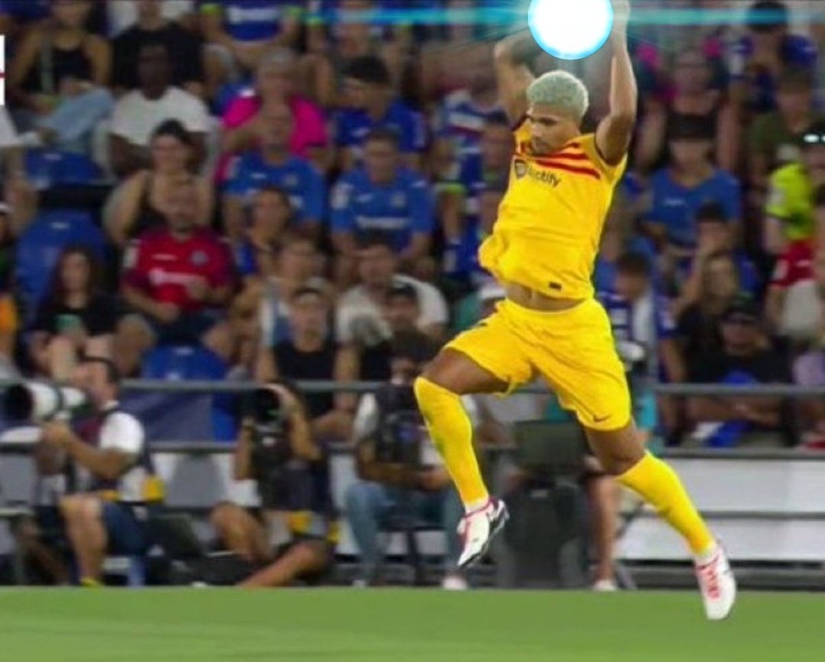 ROME (@romegulere_) on Twitter photo 