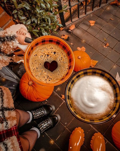 79 days till halloween 🎃